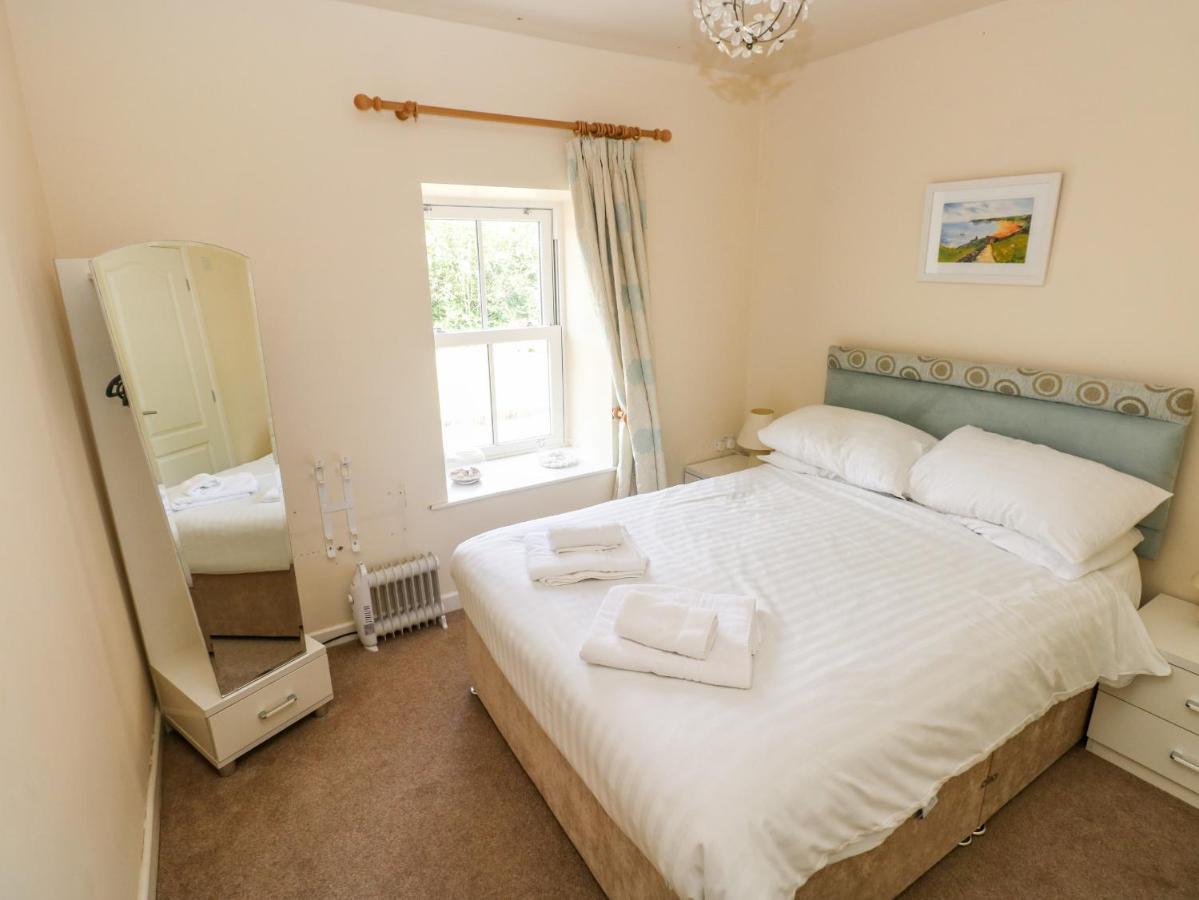 The Farm House Villa Tenby Luaran gambar